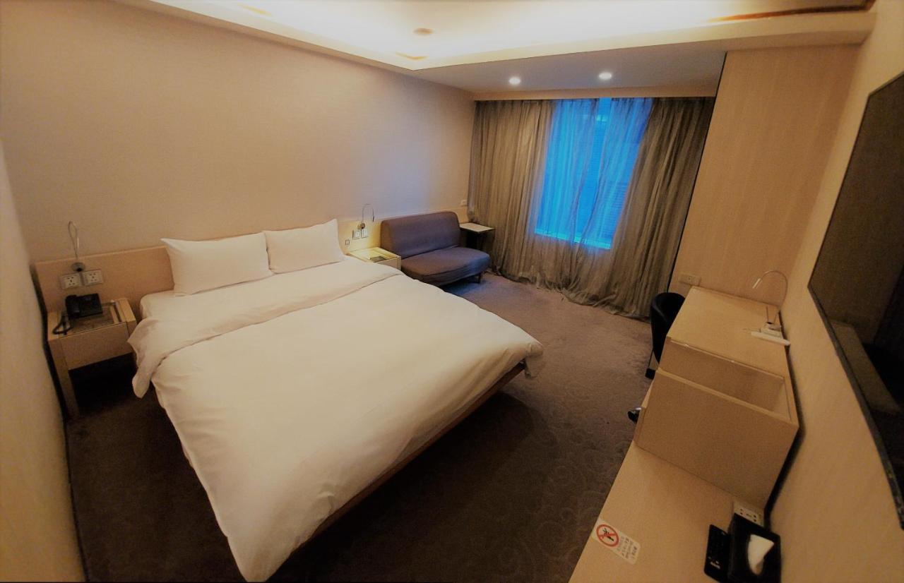 Yomi Hotel - Shuanglian Mrt Taipei Dış mekan fotoğraf