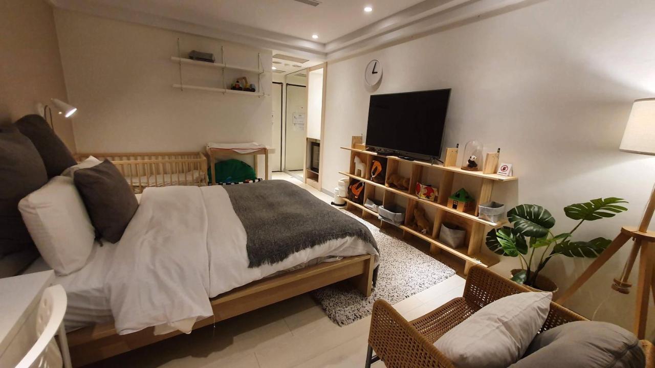 Yomi Hotel - Shuanglian Mrt Taipei Dış mekan fotoğraf