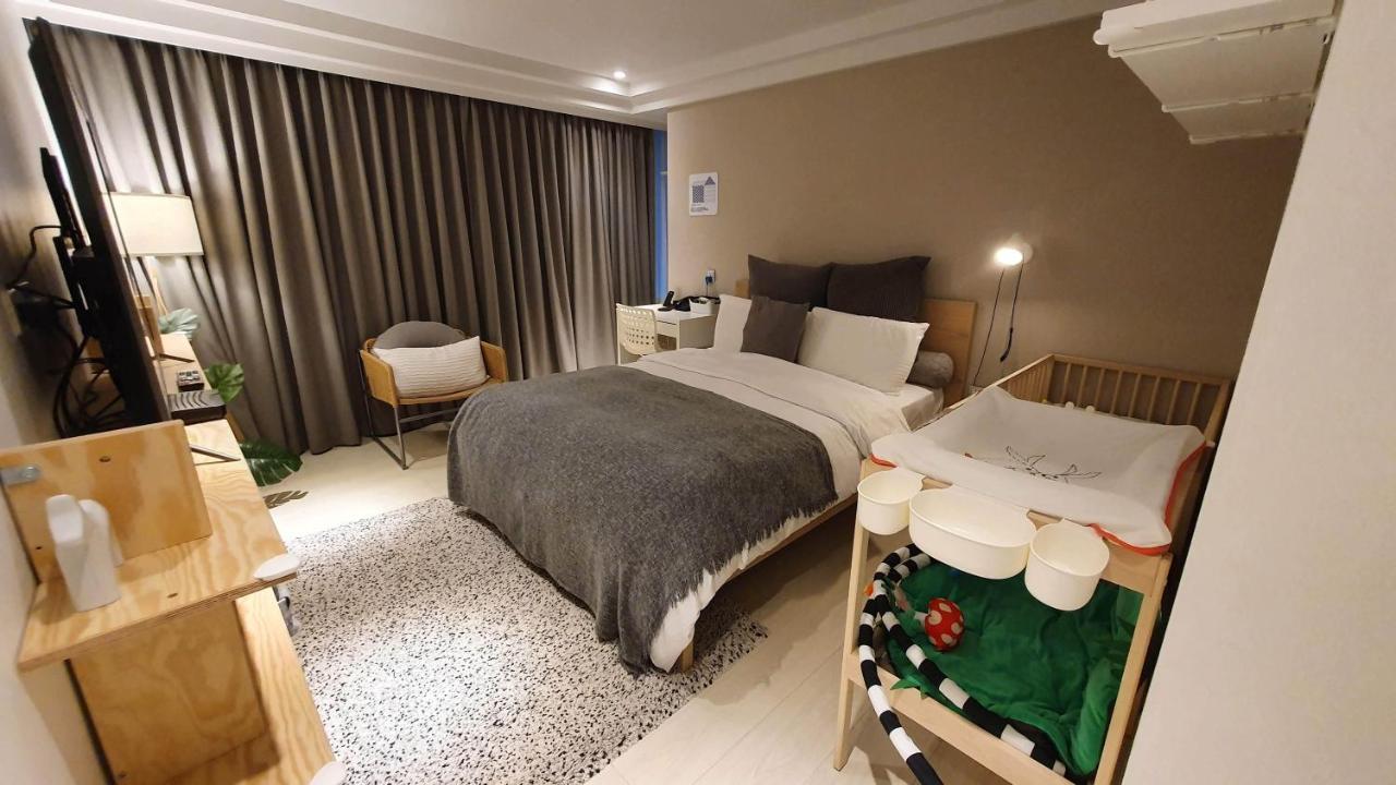 Yomi Hotel - Shuanglian Mrt Taipei Dış mekan fotoğraf