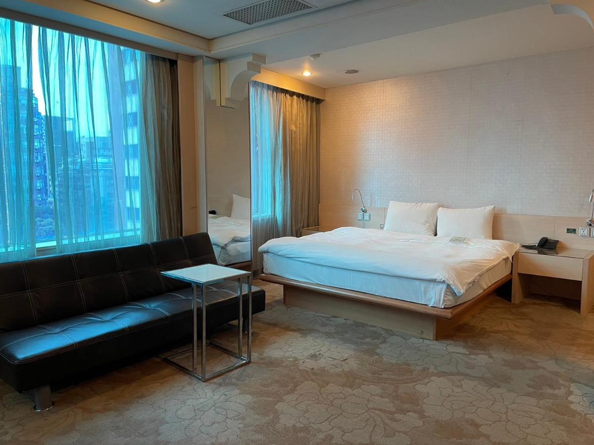Yomi Hotel - Shuanglian Mrt Taipei Dış mekan fotoğraf